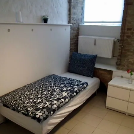 Central Lejlighed Med Plads Til 8 Personer 90m2